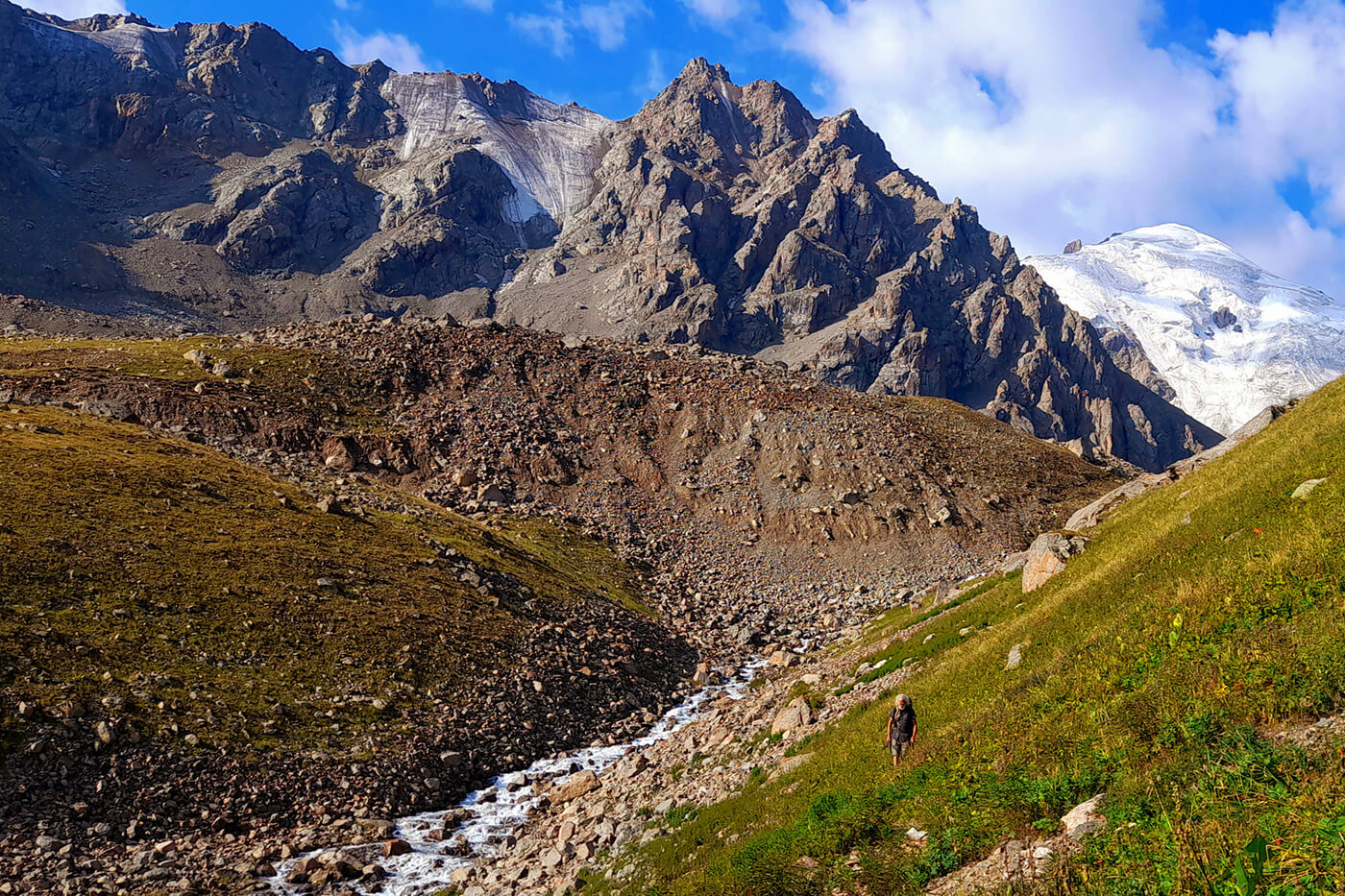Kazahsztán, Alatau gyalogtúra, outdoor utazási iroda, kalandtúra